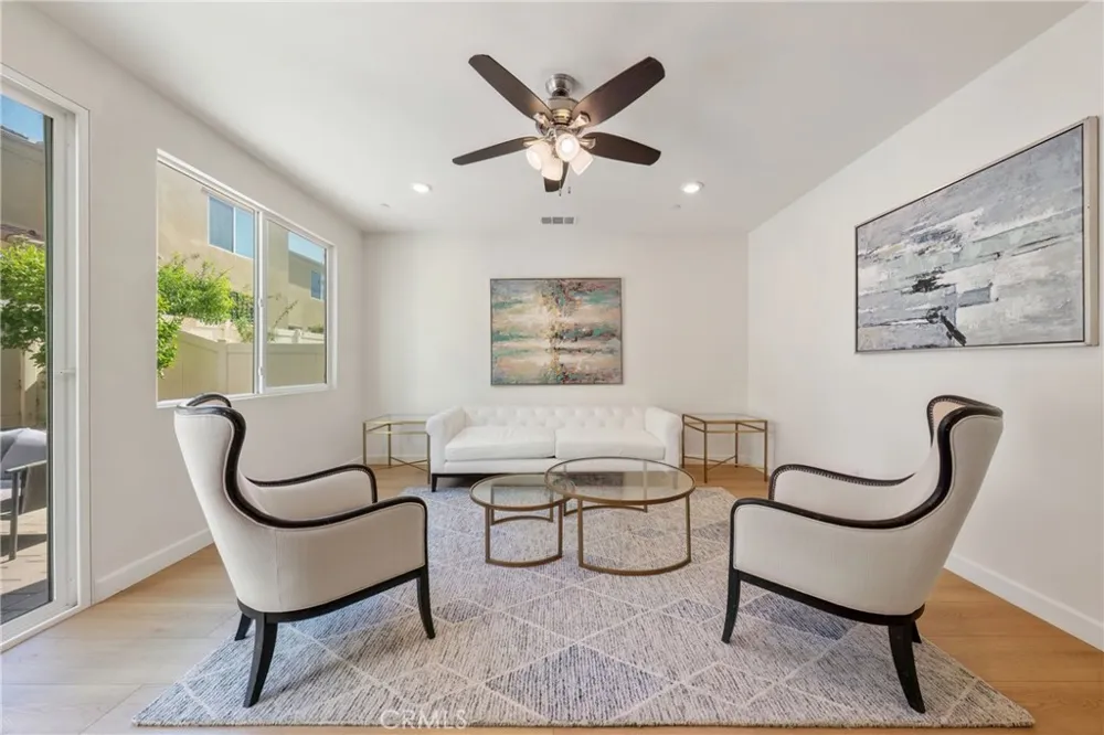6956 La Rochelle Way Chino, CA 91710