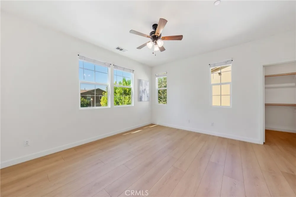 6956 La Rochelle Way Chino, CA 91710