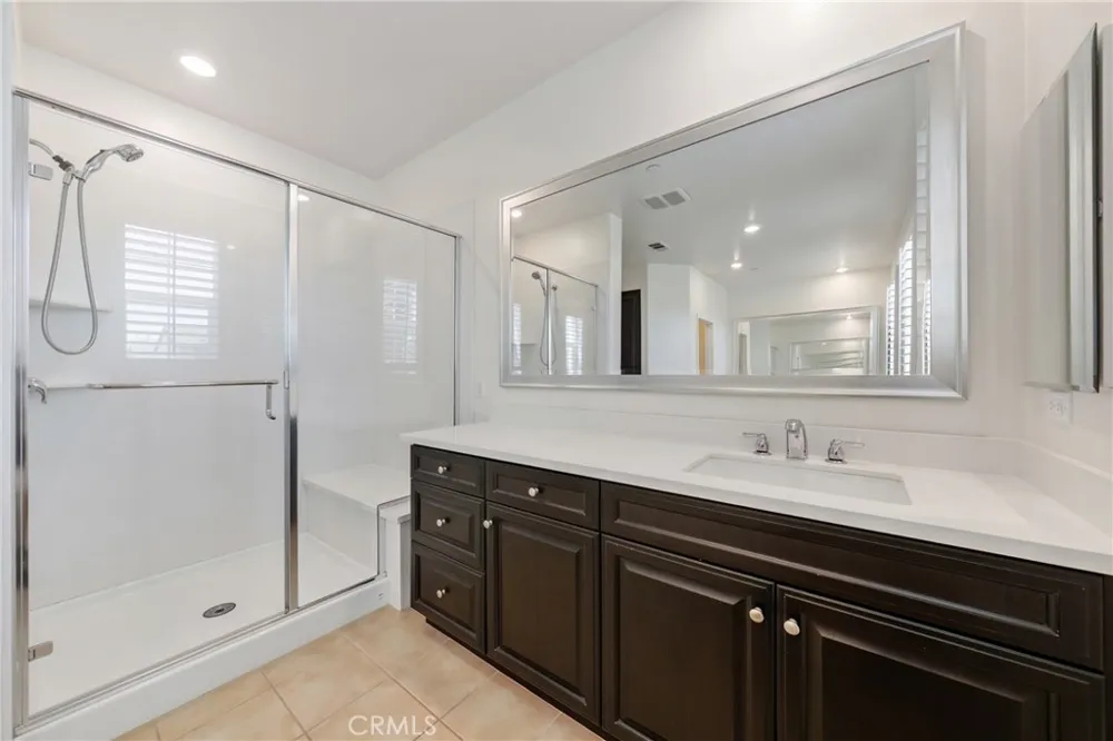 6956 La Rochelle Way Chino, CA 91710