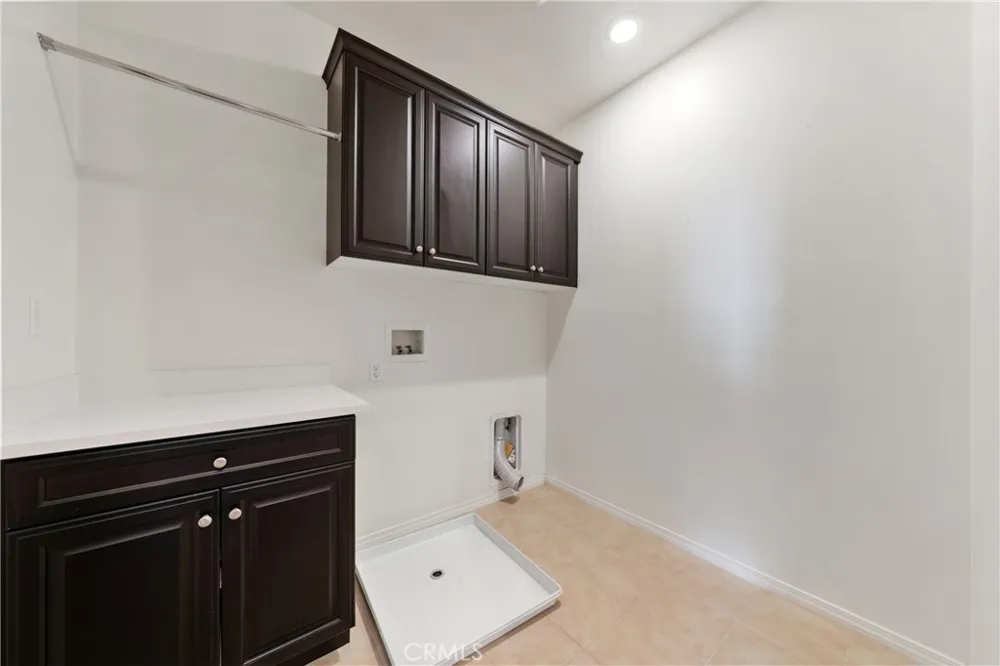 6956 La Rochelle Way Chino, CA 91710
