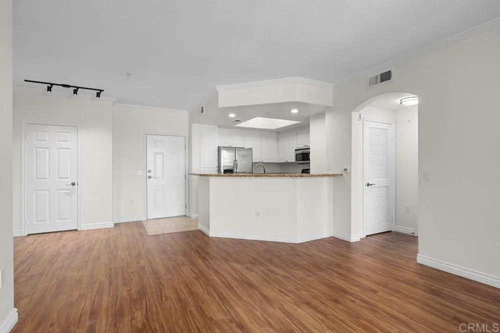 4155 Executive Drive #E307 La Jolla, CA 92037