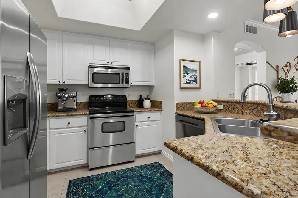 4155 Executive Drive #E307 La Jolla, CA 92037