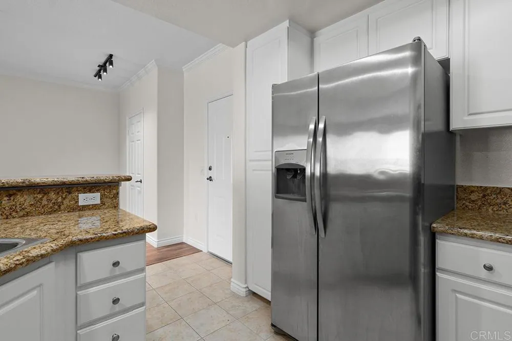 4155 Executive Drive #E307 La Jolla, CA 92037