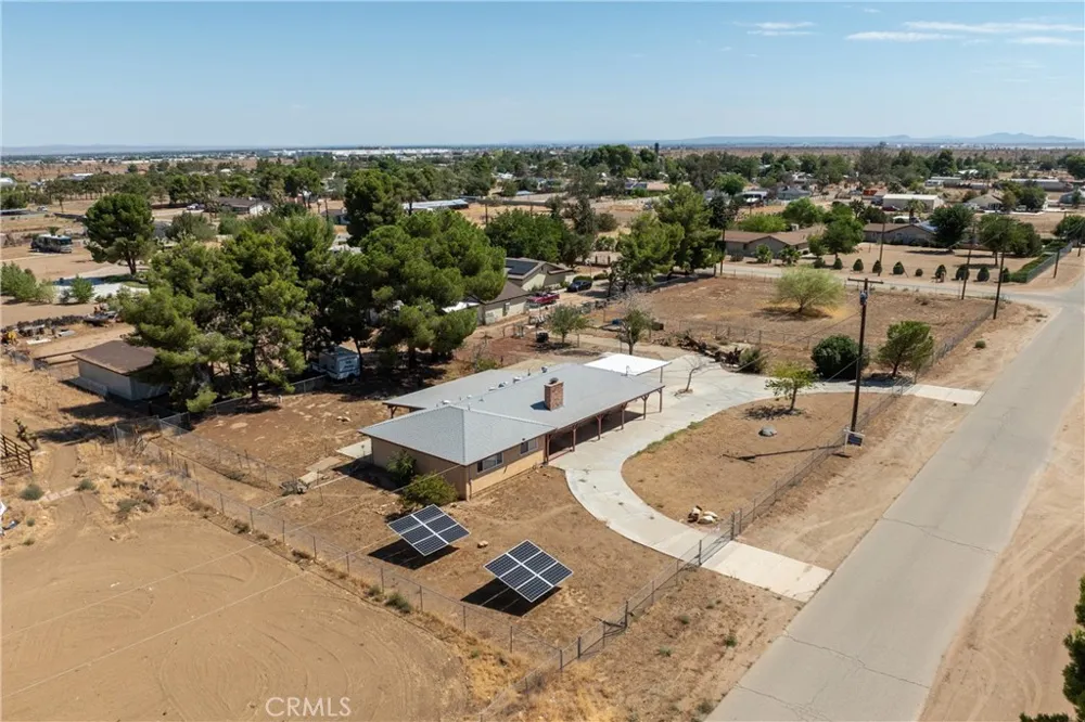 1729 W Avenue N-8 Palmdale, CA 93551