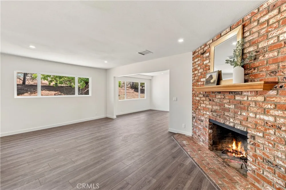 4545 Fairlane Street Acton, CA 93510