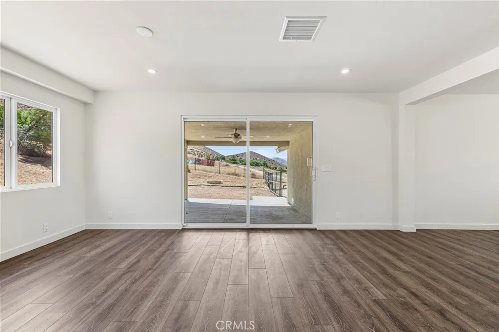 4545 Fairlane Street Acton, CA 93510