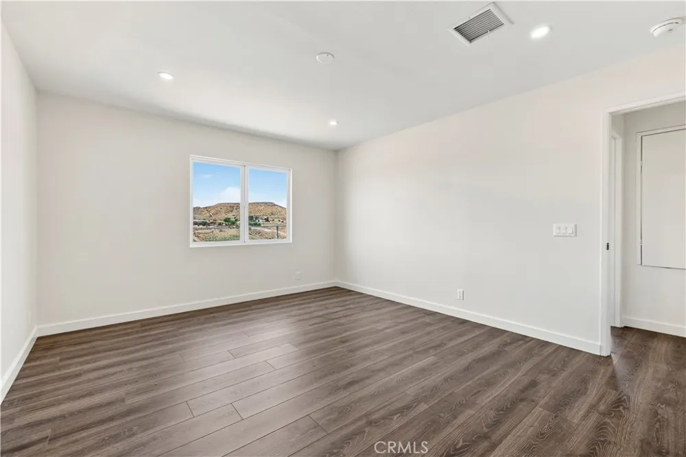 4545 Fairlane Street Acton, CA 93510