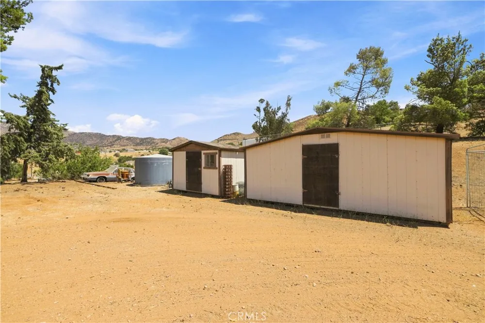 4545 Fairlane Street Acton, CA 93510
