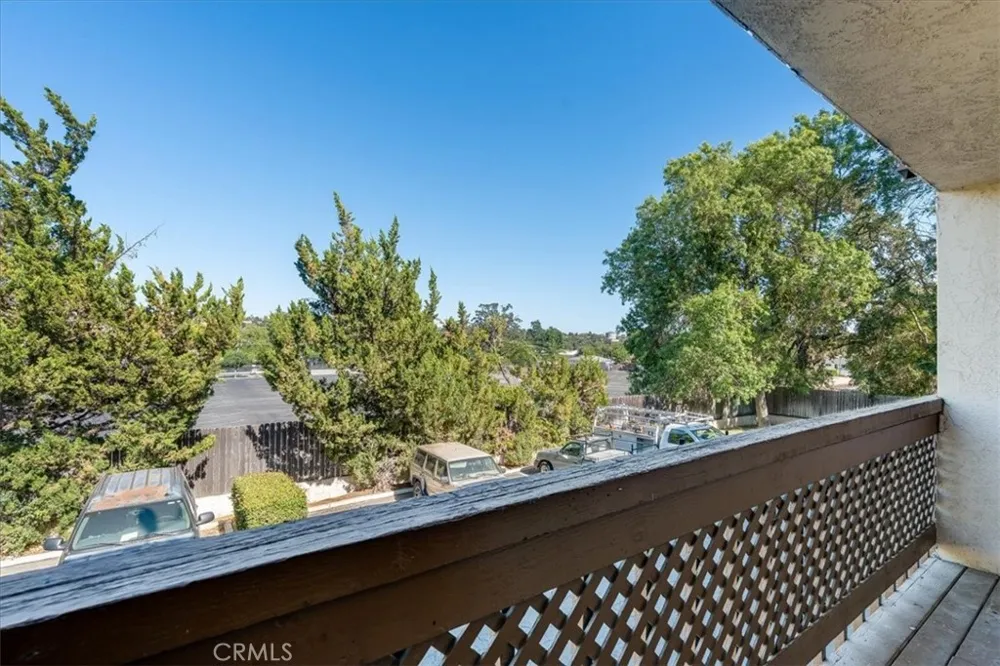2212 Pine Paso Robles, CA 93446