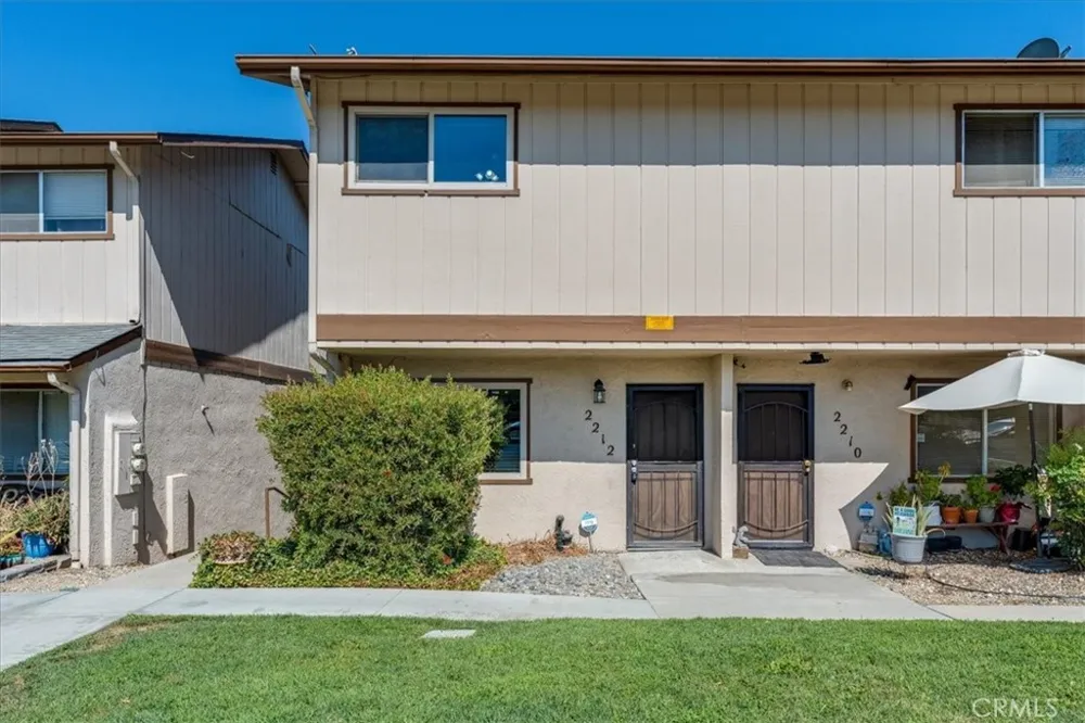 2212 Pine Paso Robles, CA 93446