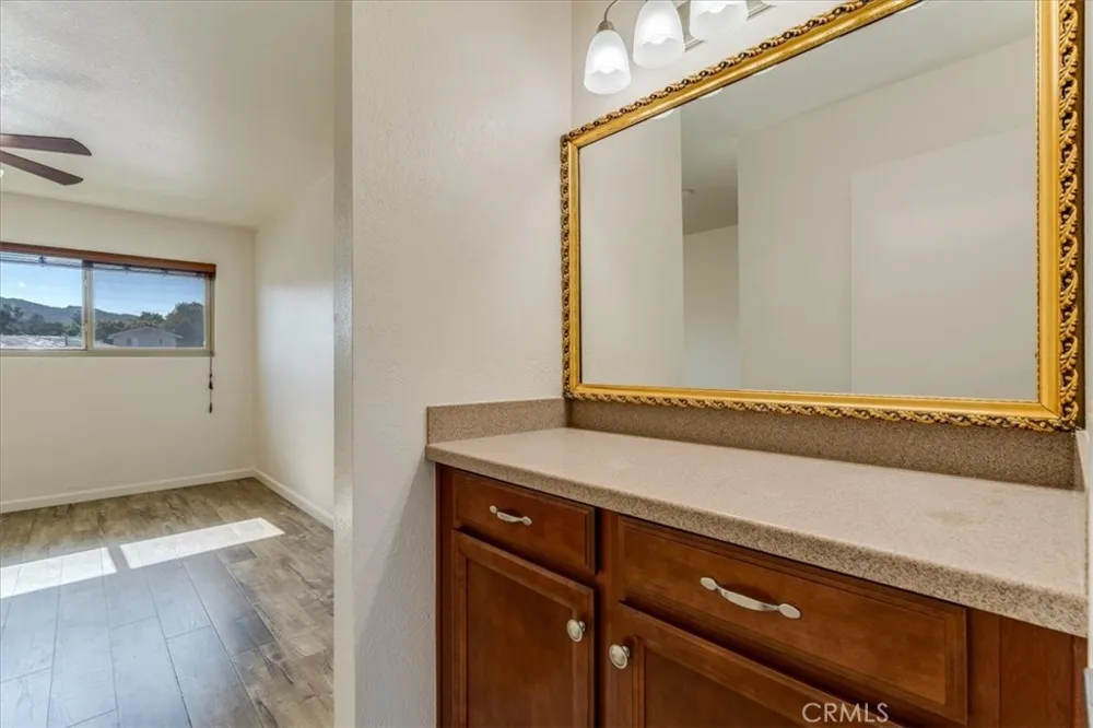 2212 Pine Paso Robles, CA 93446