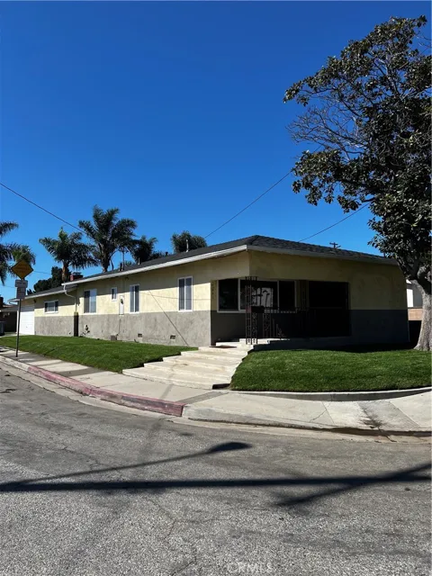 22443 Meyler Street
