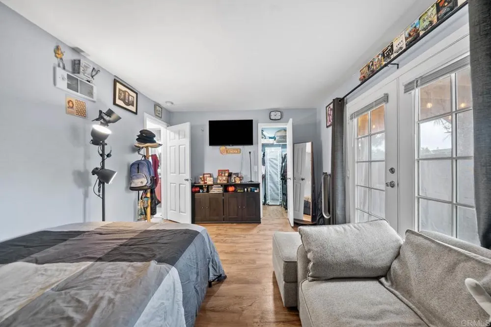 1280 W Main Street #15 El Cajon, CA 92020