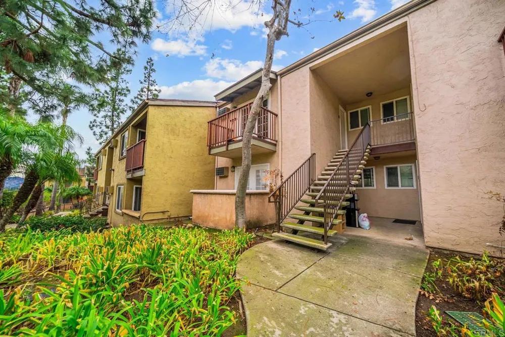 1280 W Main Street #15 El Cajon, CA 92020