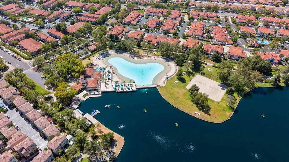 21 Calle Vaqueta Rancho Santa Margarita, CA 92688