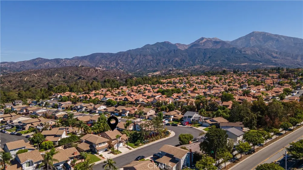 21 Calle Vaqueta Rancho Santa Margarita, CA 92688