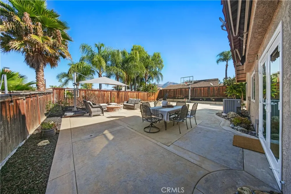 21 Calle Vaqueta Rancho Santa Margarita, CA 92688