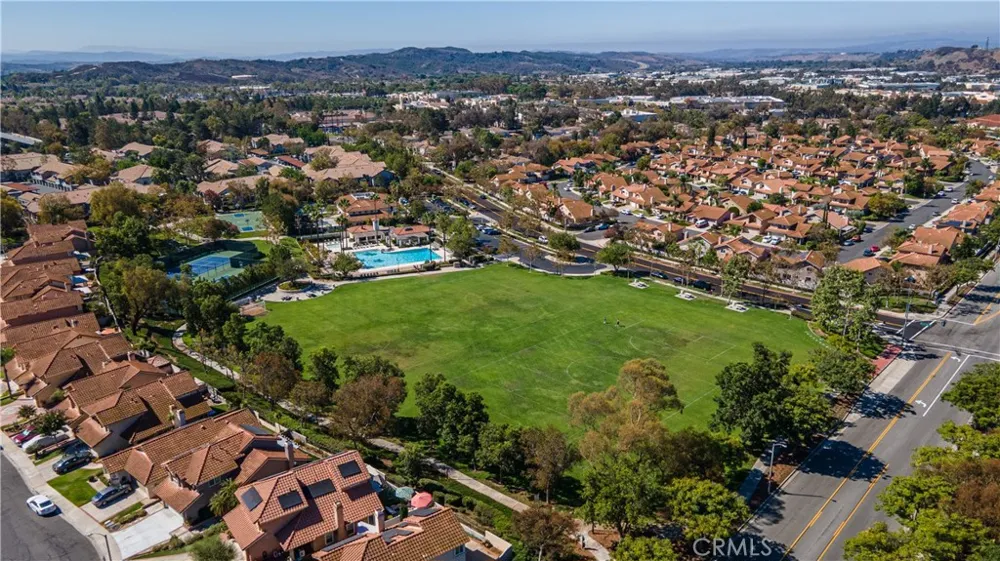 21 Calle Vaqueta Rancho Santa Margarita, CA 92688