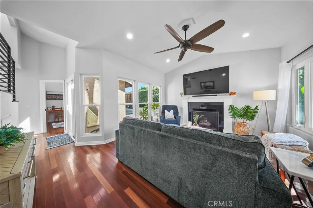 21 Calle Vaqueta Rancho Santa Margarita, CA 92688