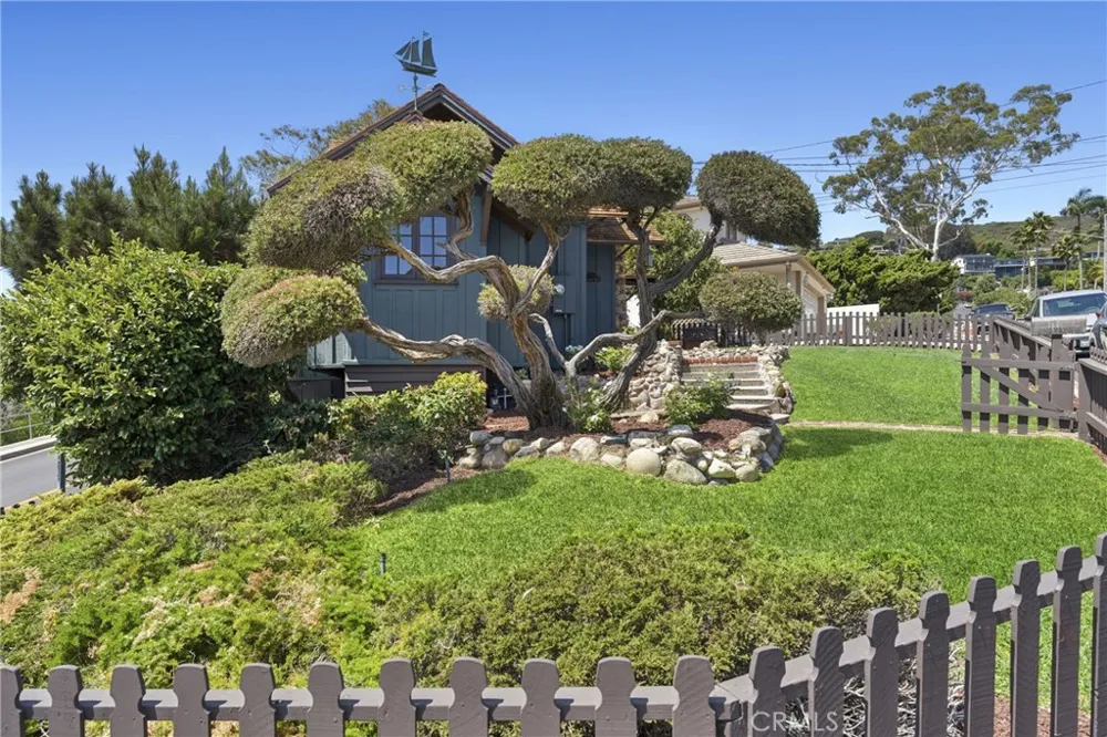 310 Hawthorne Road Laguna Beach, CA 92651