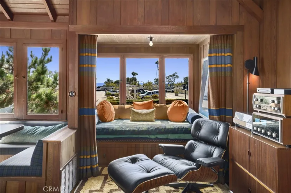 310 Hawthorne Road Laguna Beach, CA 92651
