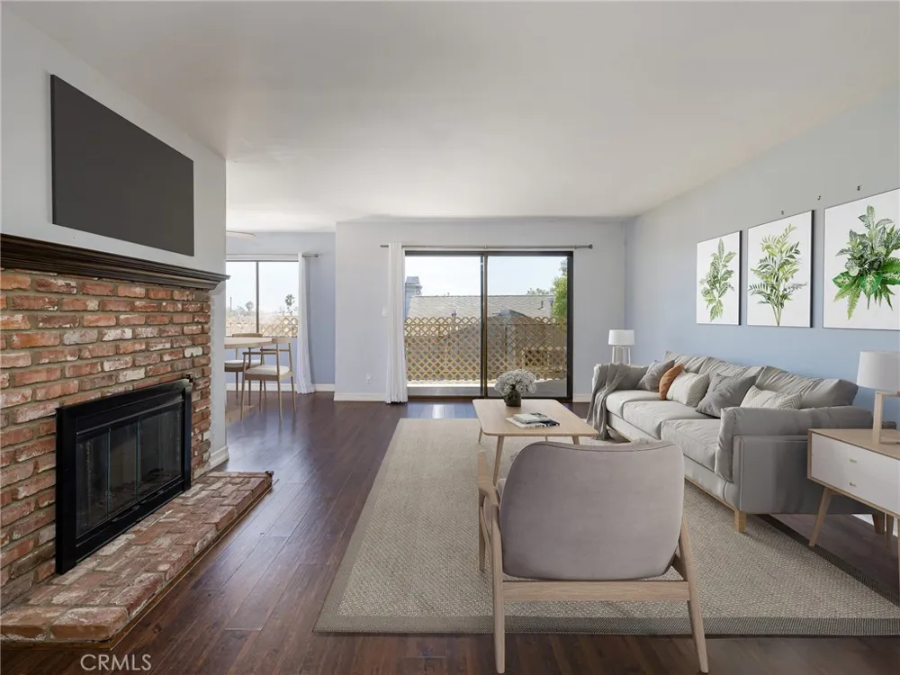 356 Virginia Street #304 El Segundo, CA 90245