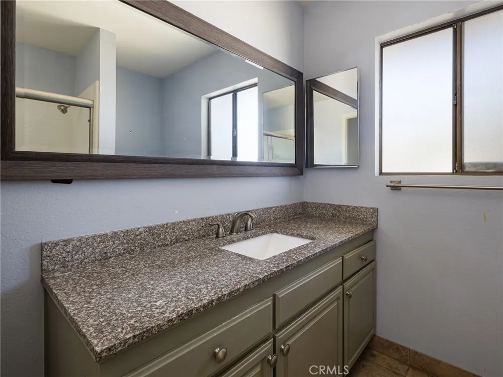 356 Virginia Street #304 El Segundo, CA 90245