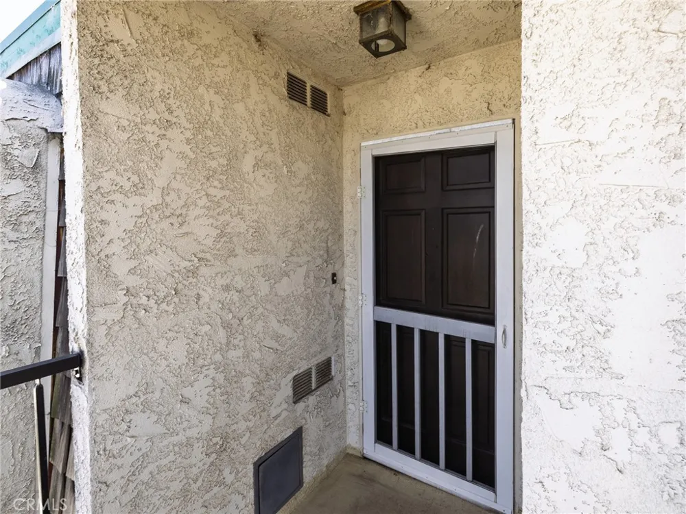 356 Virginia Street #304 El Segundo, CA 90245