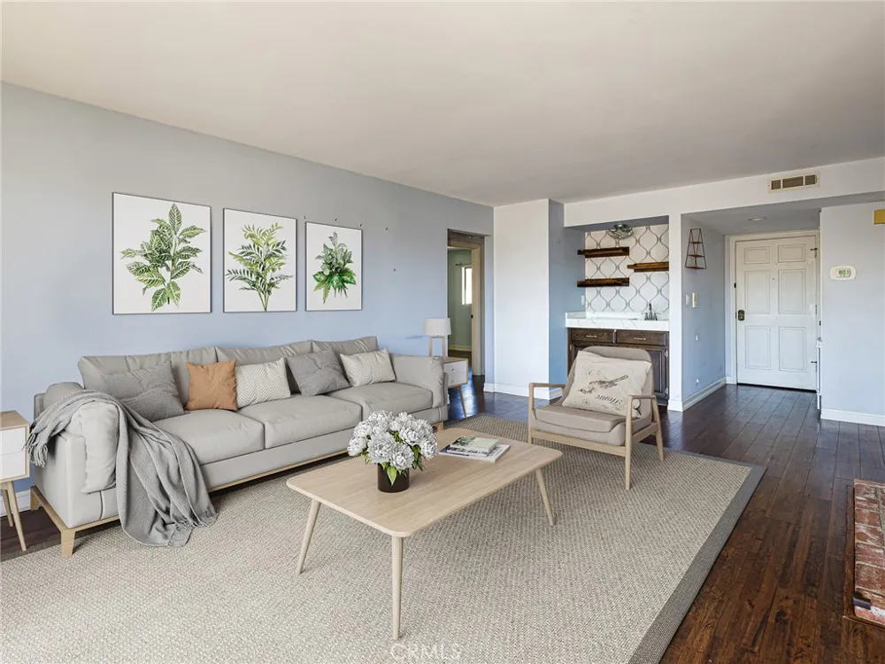 356 Virginia Street #304 El Segundo, CA 90245