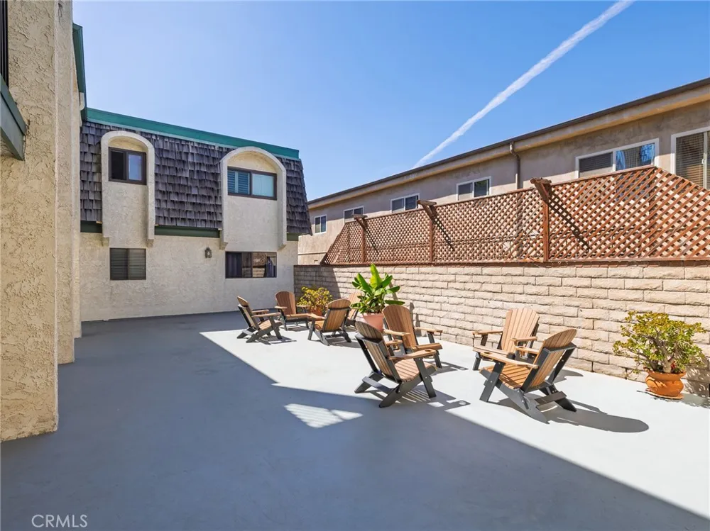 356 Virginia Street #304 El Segundo, CA 90245