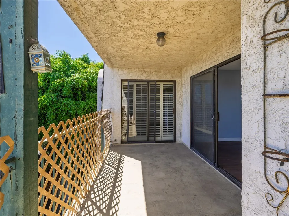 356 Virginia Street #304 El Segundo, CA 90245