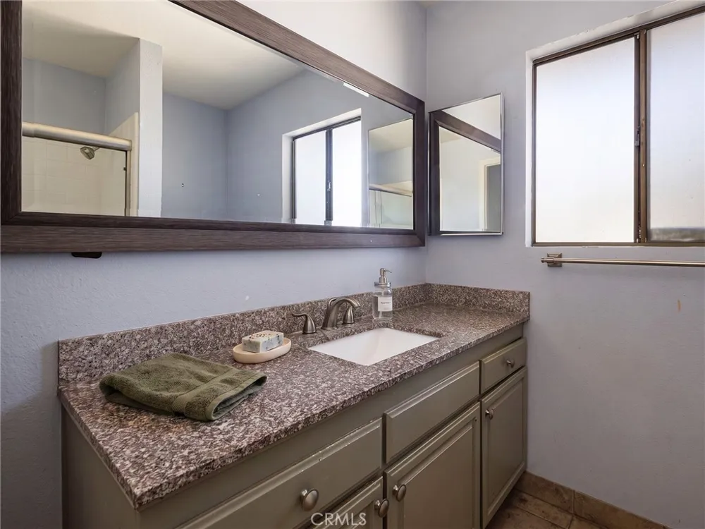 356 Virginia Street #304 El Segundo, CA 90245