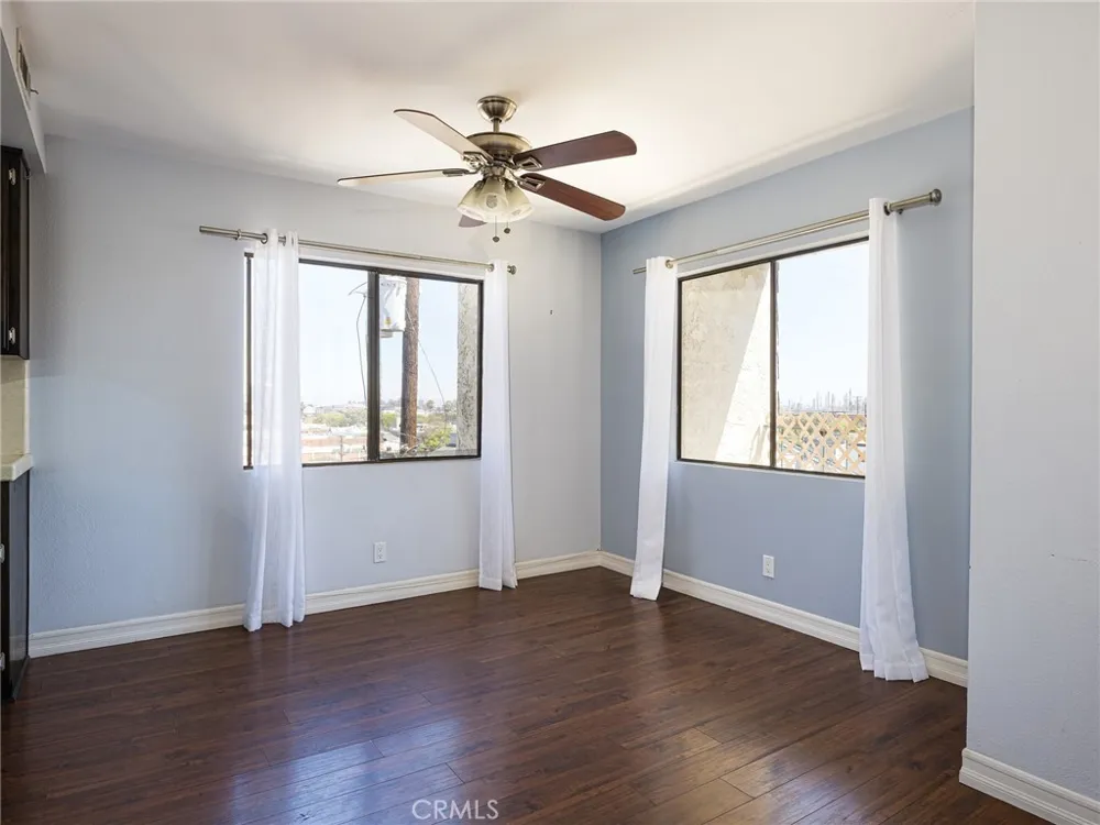 356 Virginia Street #304 El Segundo, CA 90245