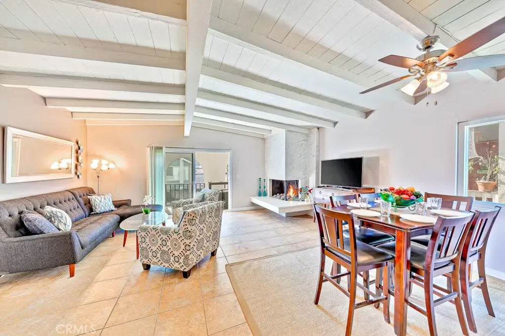 125 46th Street #B Newport Beach, CA 92663