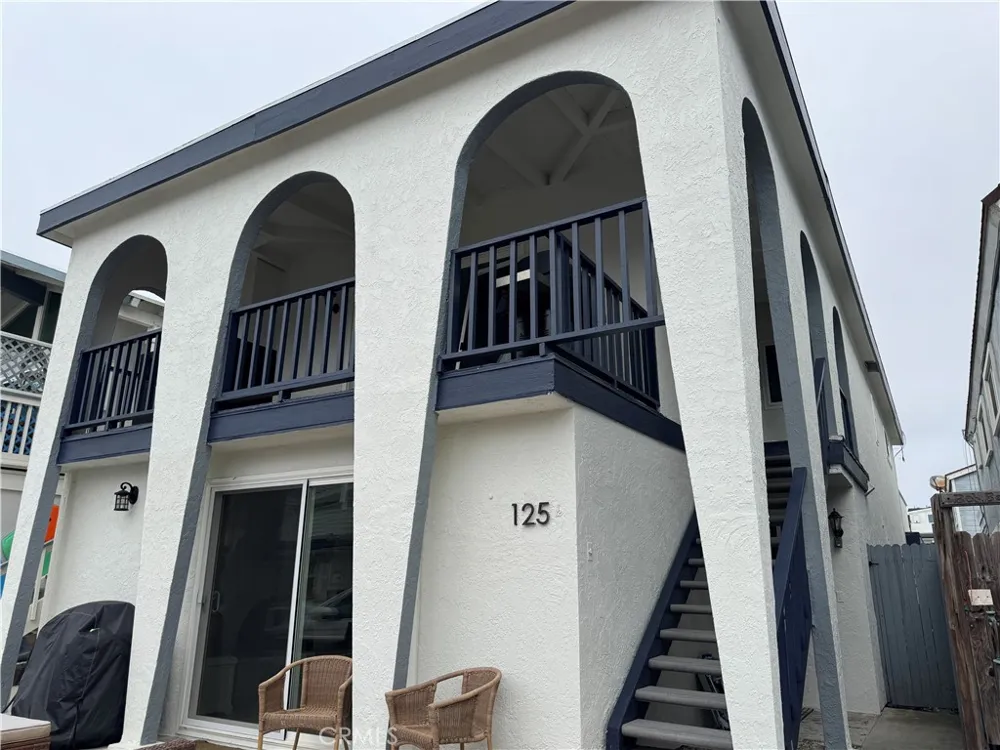 125 46th Street #B Newport Beach, CA 92663