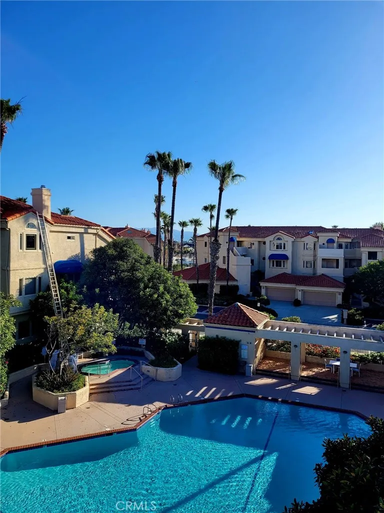 4235 Harbour Island Oxnard, CA 93035