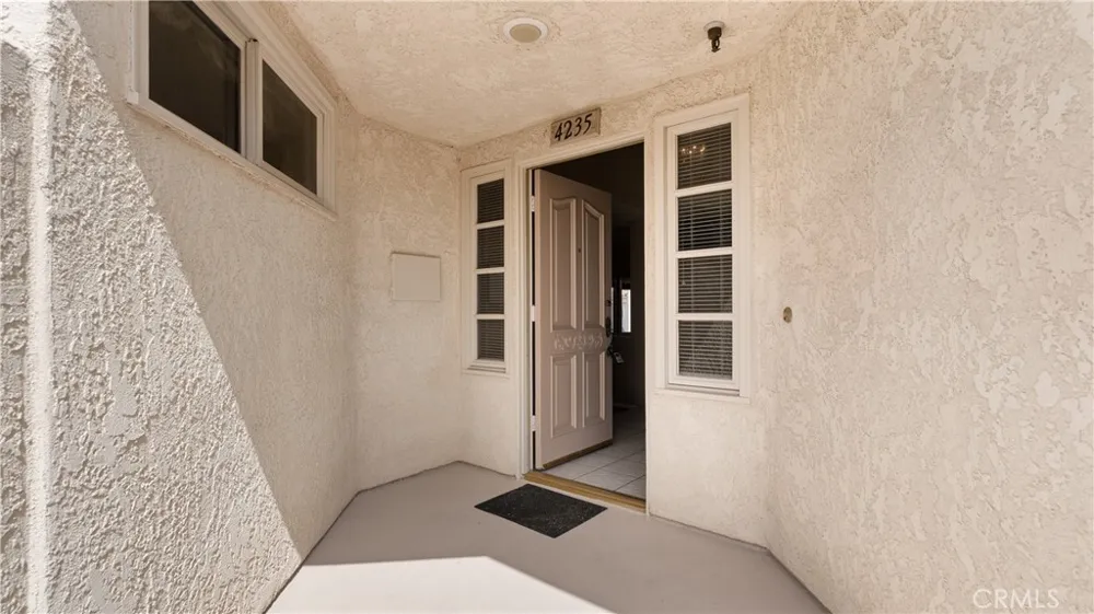 4235 Harbour Island Oxnard, CA 93035
