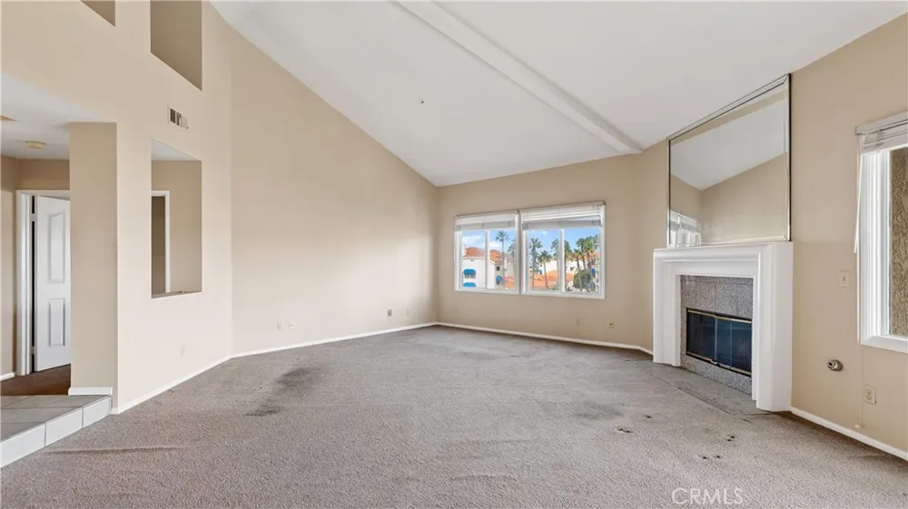 4235 Harbour Island Oxnard, CA 93035