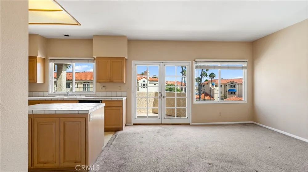 4235 Harbour Island Oxnard, CA 93035