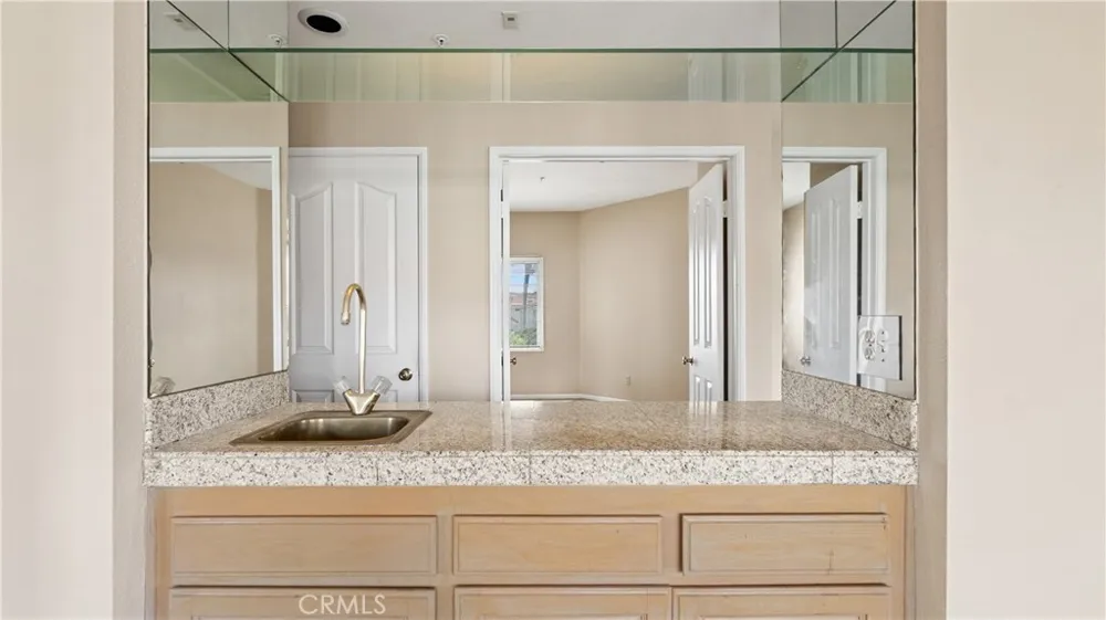 4235 Harbour Island Oxnard, CA 93035