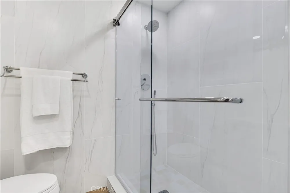 970 Palm Avenue #200 West Hollywood, CA 90069