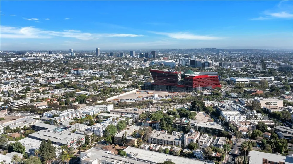970 Palm Avenue #200 West Hollywood, CA 90069