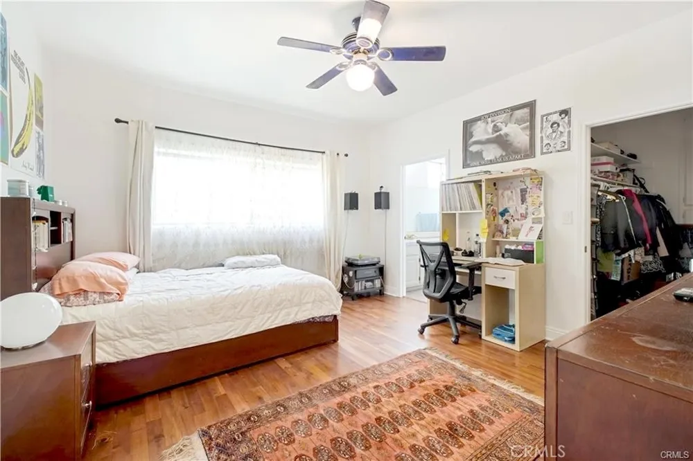 22329 Plummer Chatsworth, CA 91311