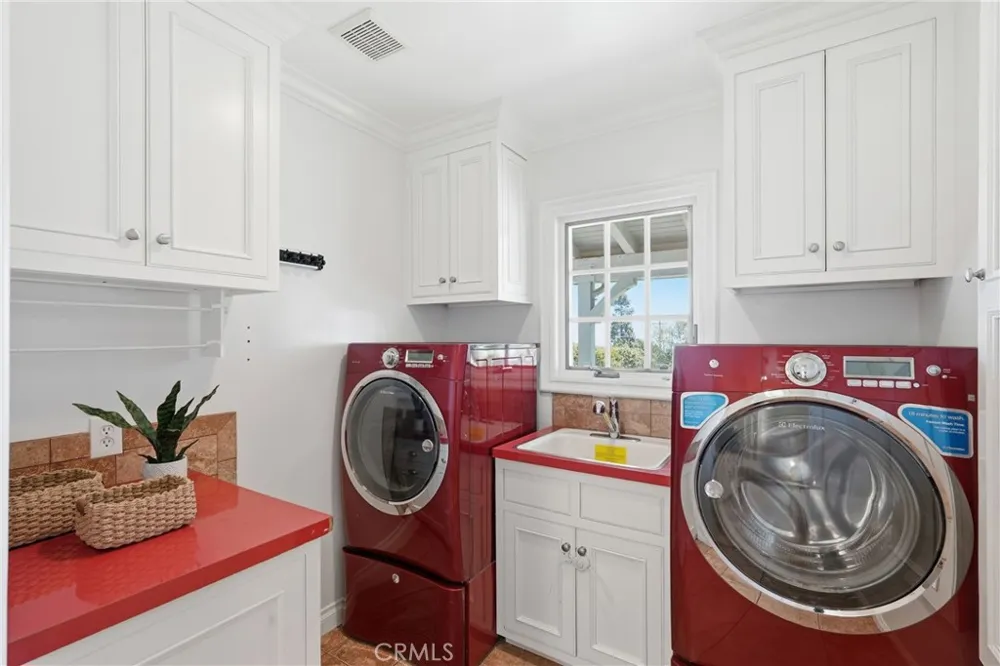 28935 Palos Verdes E Rancho Palos Verdes, CA 90275