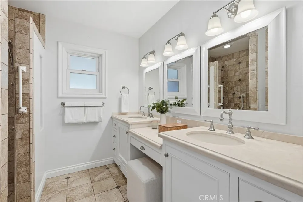 28935 Palos Verdes E Rancho Palos Verdes, CA 90275