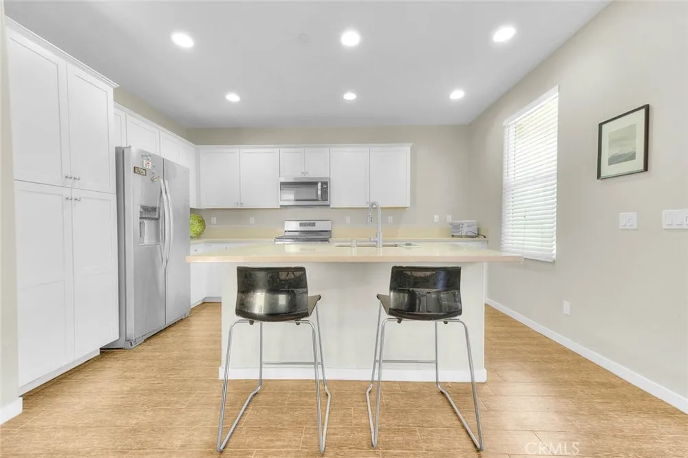 8836 Banyan Montclair, CA 91763