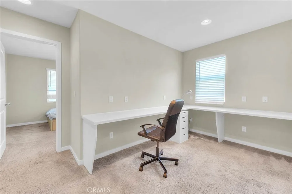 8836 Banyan Montclair, CA 91763
