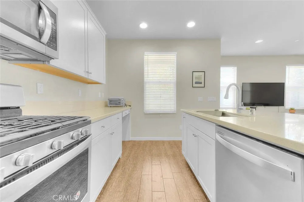 8836 Banyan Montclair, CA 91763