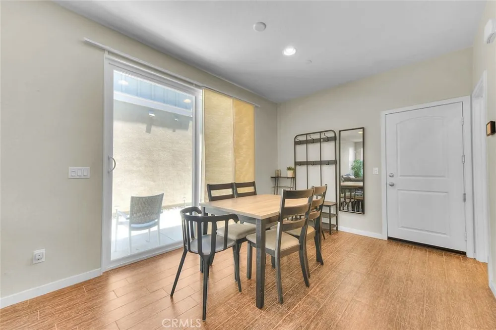 8836 Banyan Montclair, CA 91763