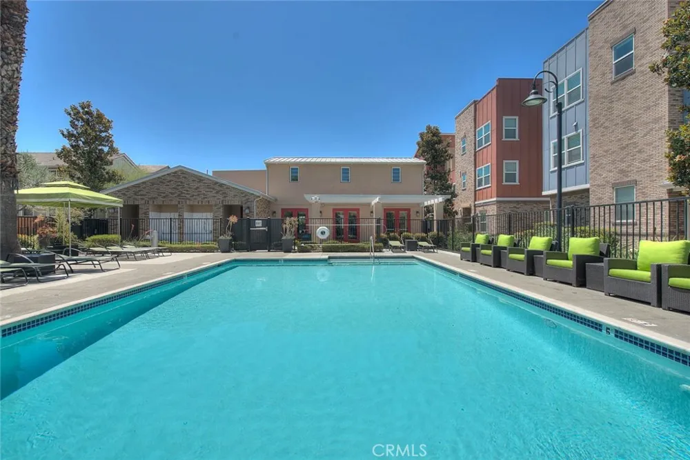 8836 Banyan Montclair, CA 91763